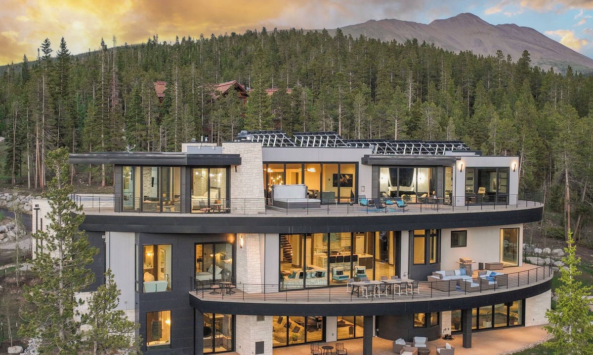 Baldy Mountain House | Nearly 12k sq ft of luxury, private ski shuttle, indoor pool, theater, 2 hot tubs, 360 views!