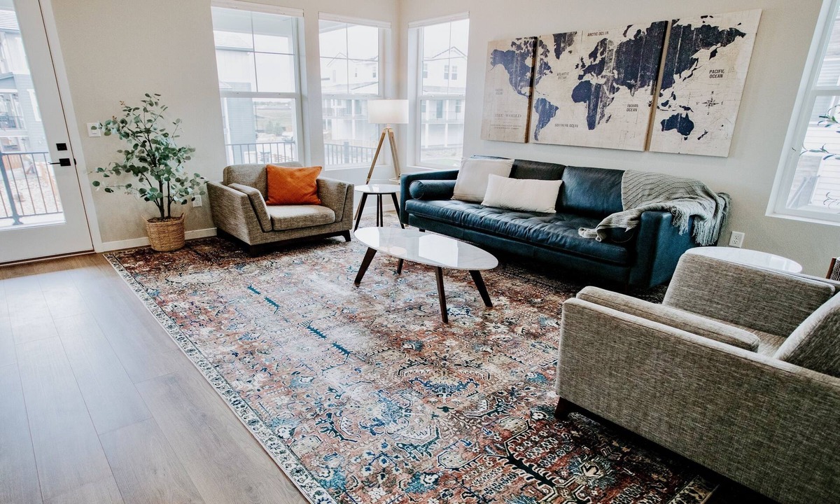 Parker House | New Modern Stylish Oasis, Bright and Comfortable Home