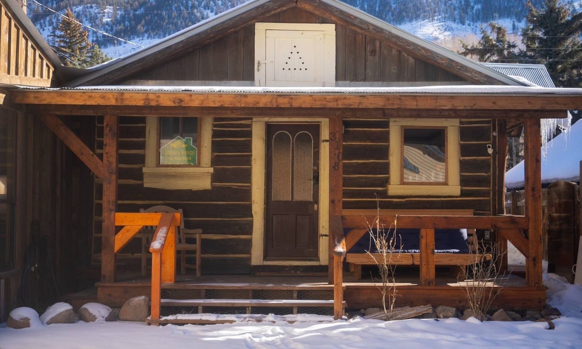 Lake City Cabin | Newly renovated cabin, located downtown with WiFi in picturesque Lake City