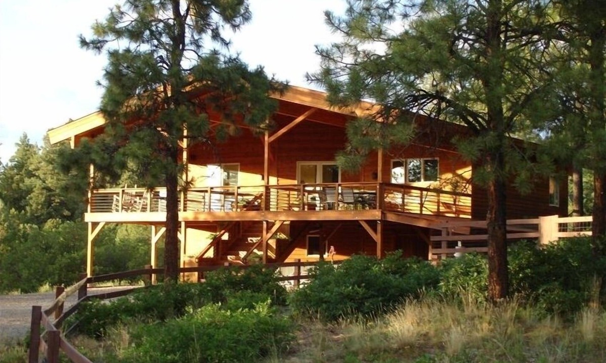 Durango House | Nothing But Compliments - n30 day minimum rental for 2025