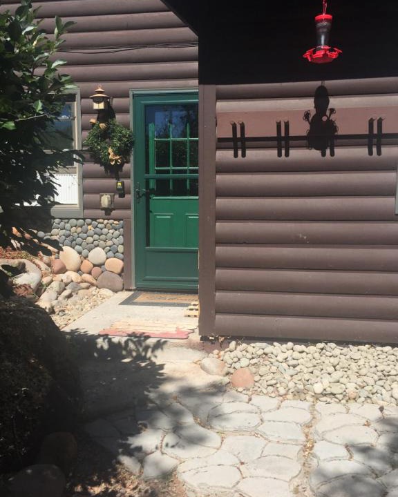 Glenwood Springs Apartment | Old Cardiff Bridge Cabin