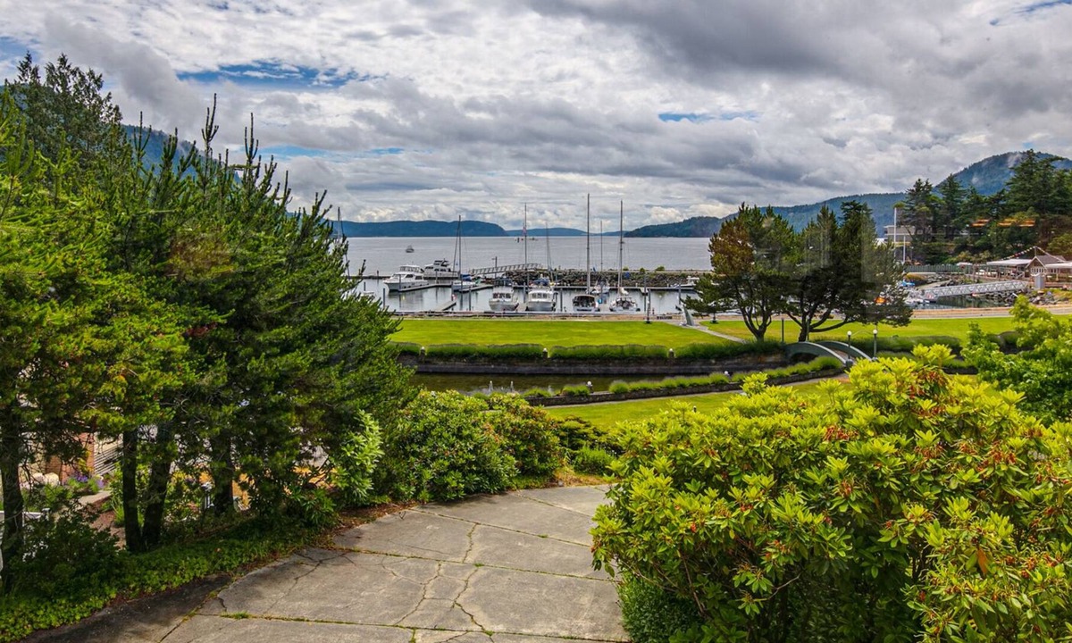 Rosario House | Orcas Island, SeaWatch #271
