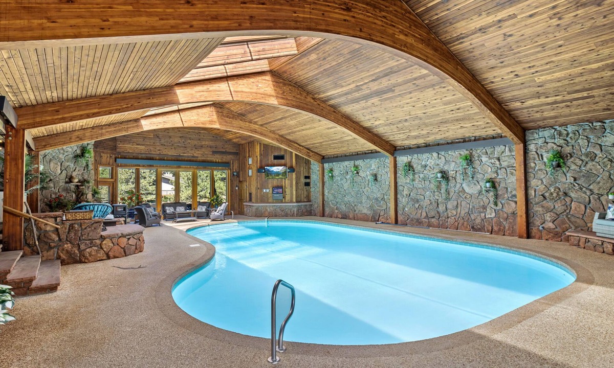 Stanley Hills House | Panorama Vacation Home by Estes Park Homes by RedAwning