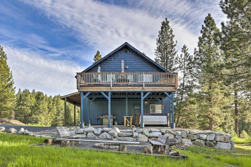 Cascade House | 'Peaceful Pines' - Cascade Cabin w/Hot Tub!