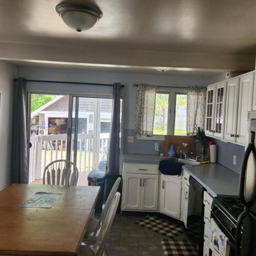 Almont Apartment | Peacehouse