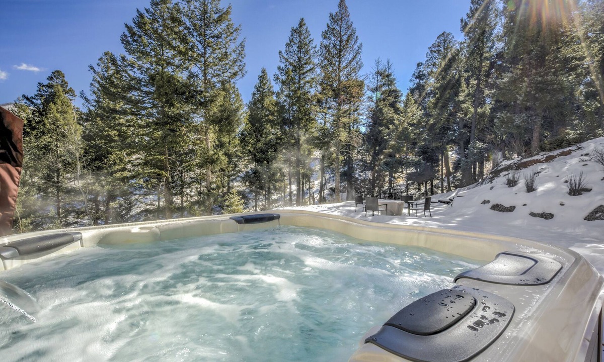 Cascade-Chipita Park House | Peekaboo Mountain