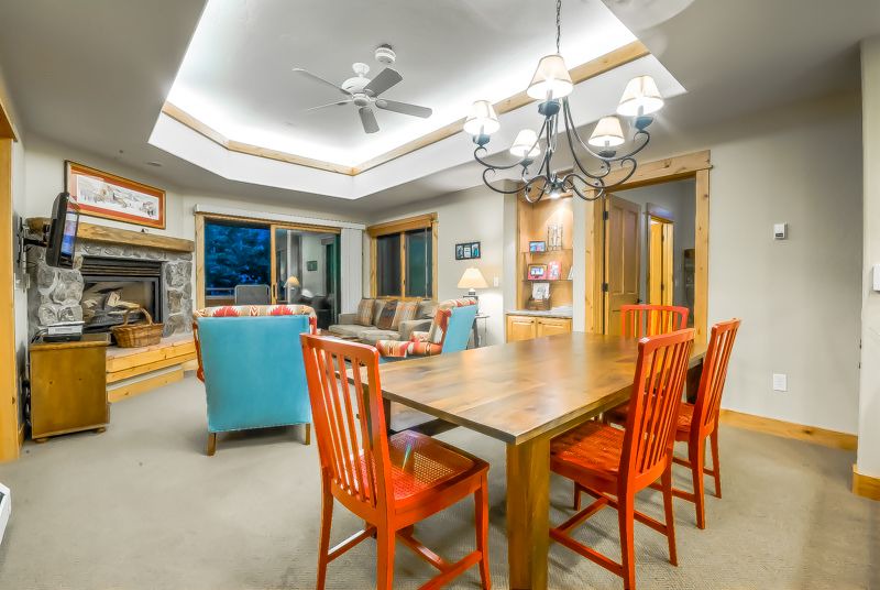 Steamboat Springs Apartment | Perfect Steamboat Rental - Top floor condo with mountain views, outdoor pool and hot tub.