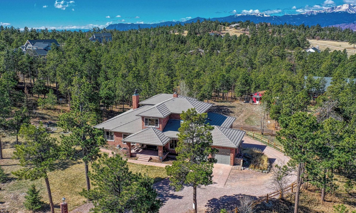 Colorado Springs House | Pikes Peak View - Mtn Home in Colorado Springs!