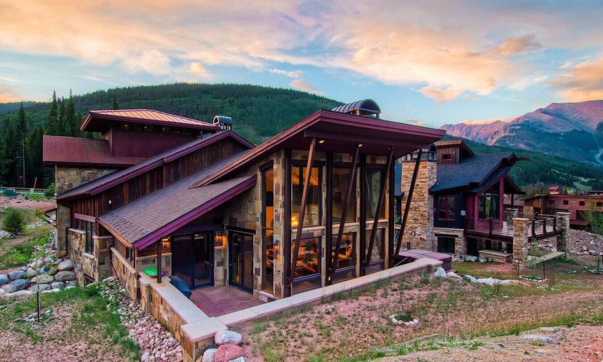 Copper Mountain House | Pinnacle Lodge - True Slope side Ski-in/out