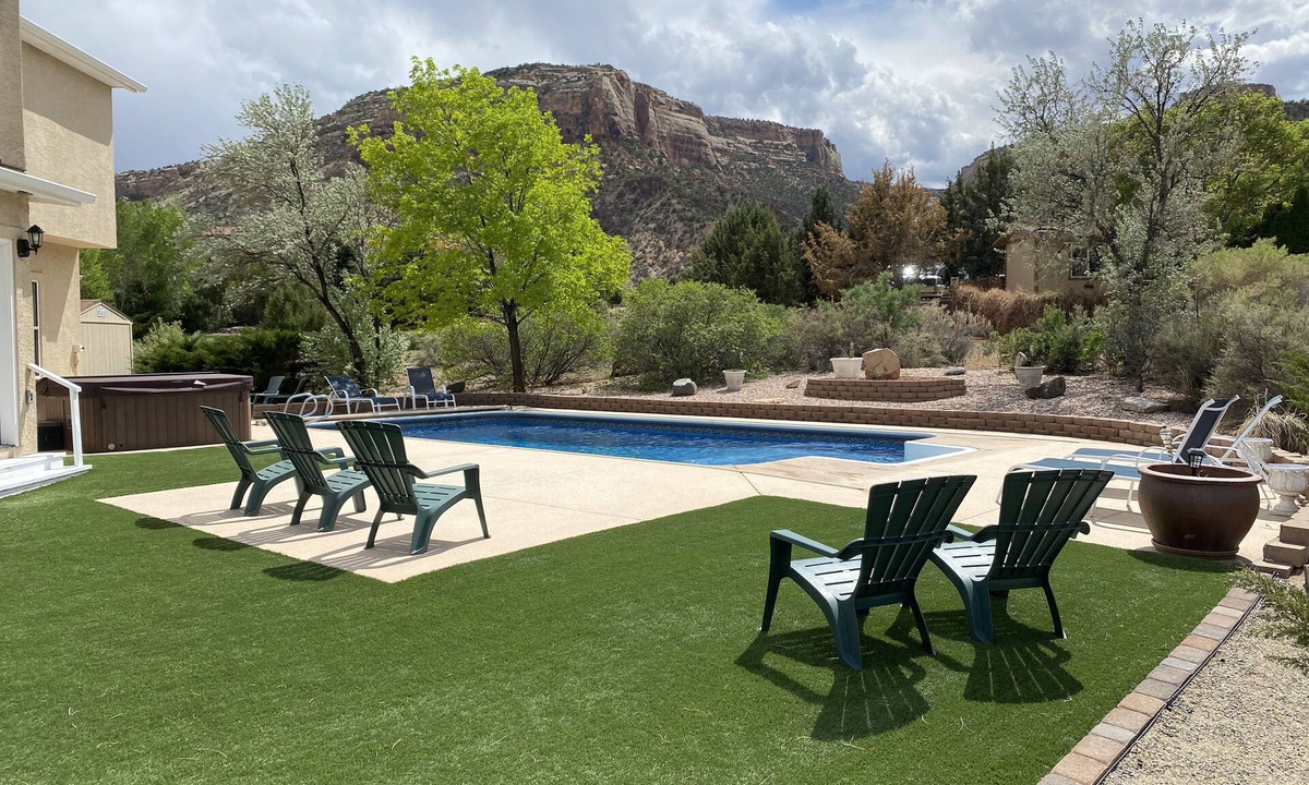 Redlands House | Pool, Hot Tub, Views and close to everything you want