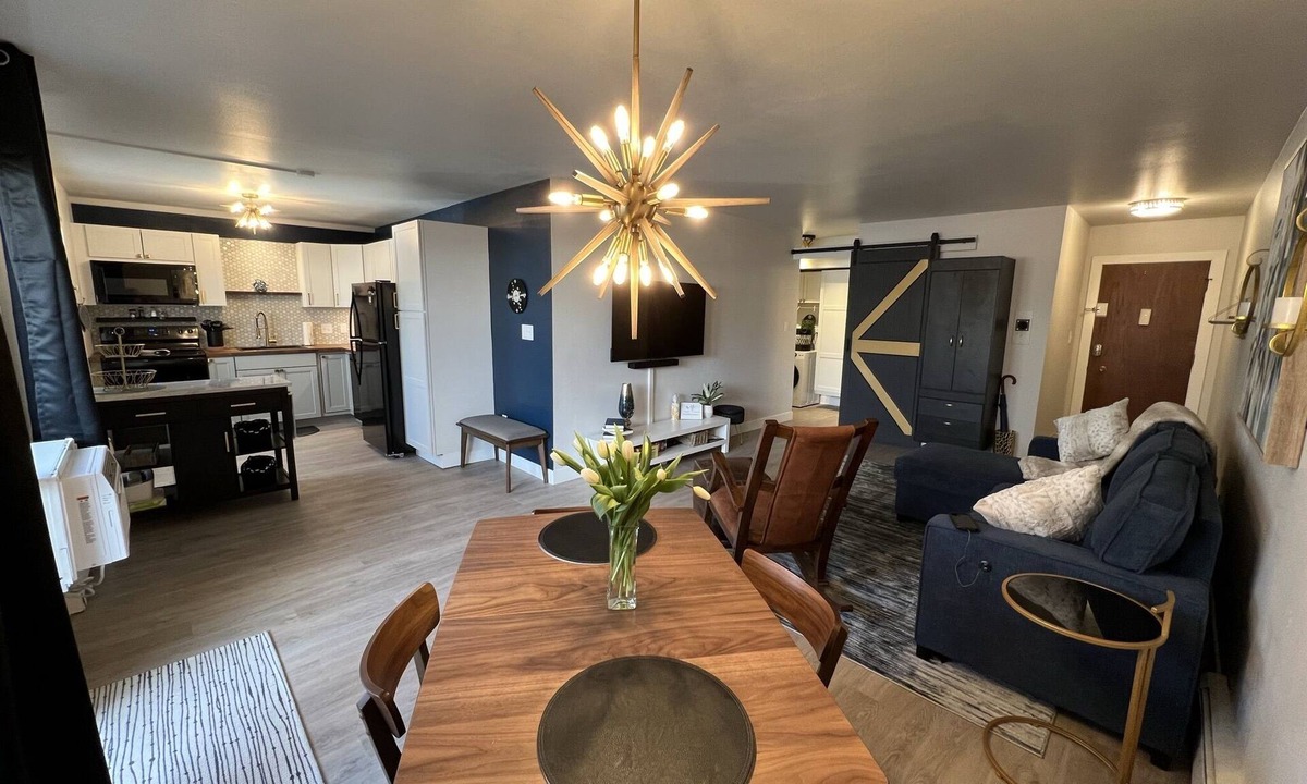 University Park Condo | Primo CSU/Old Town Remodel! First floor secure building, no stairs. Ammenities!