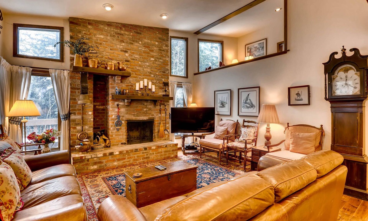 Vail House | Private Home on Vail Mountain | 324W Beaver Dam