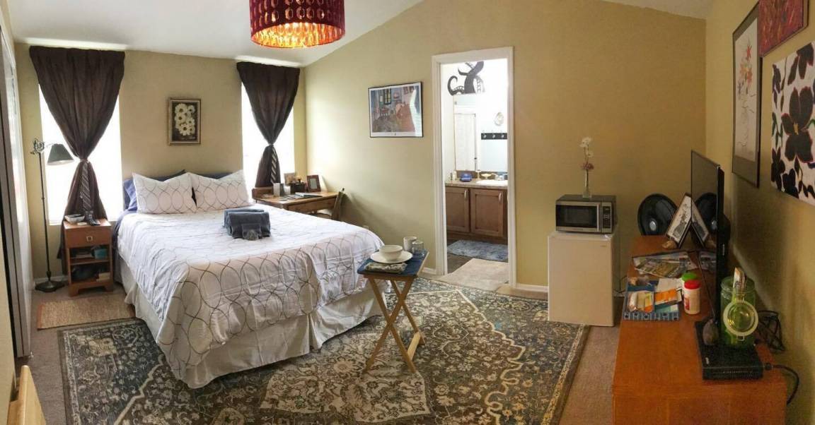 Summit Cove Resort | Private room ∙ 4 guests