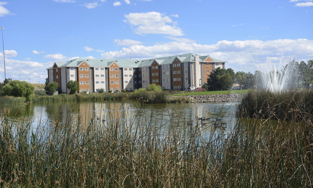 Aurora Hotel | Quality Inn & Suites Denver Airport - Gateway Park