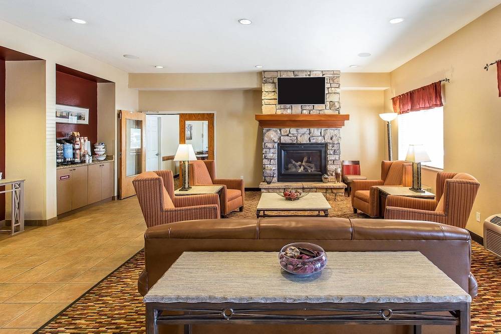 Loveland Hotel | Quality Inn & Suites Loveland