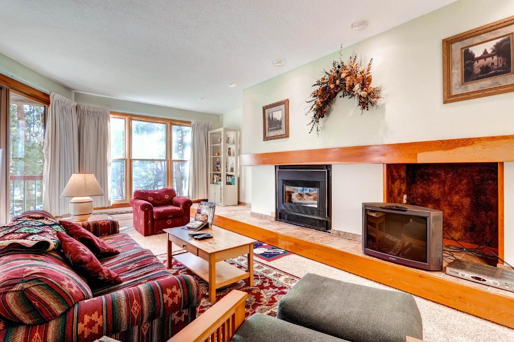 Keystone Apartment | Quicksilver 1661