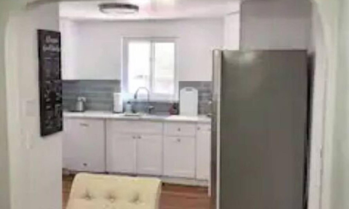 Barths House | Quiet 3BR spot between downtown AND the mountains