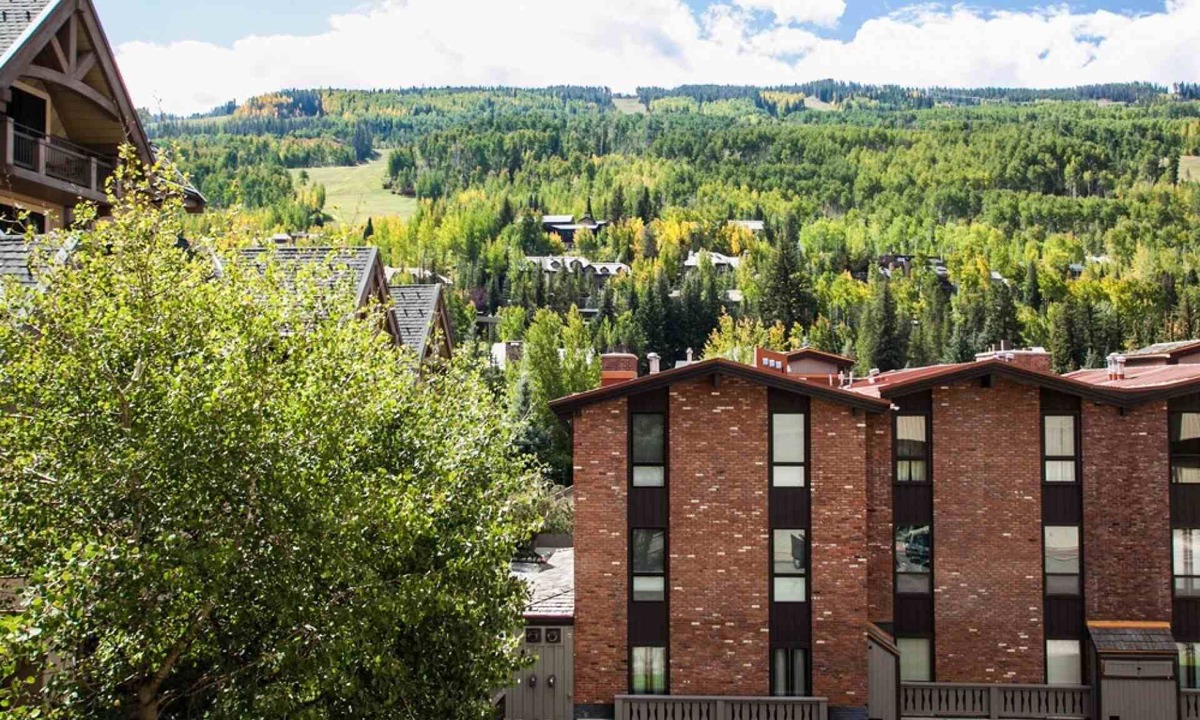 Vail Condo | Quiet Colorful Fall! 3 Nights 10% off Now into November