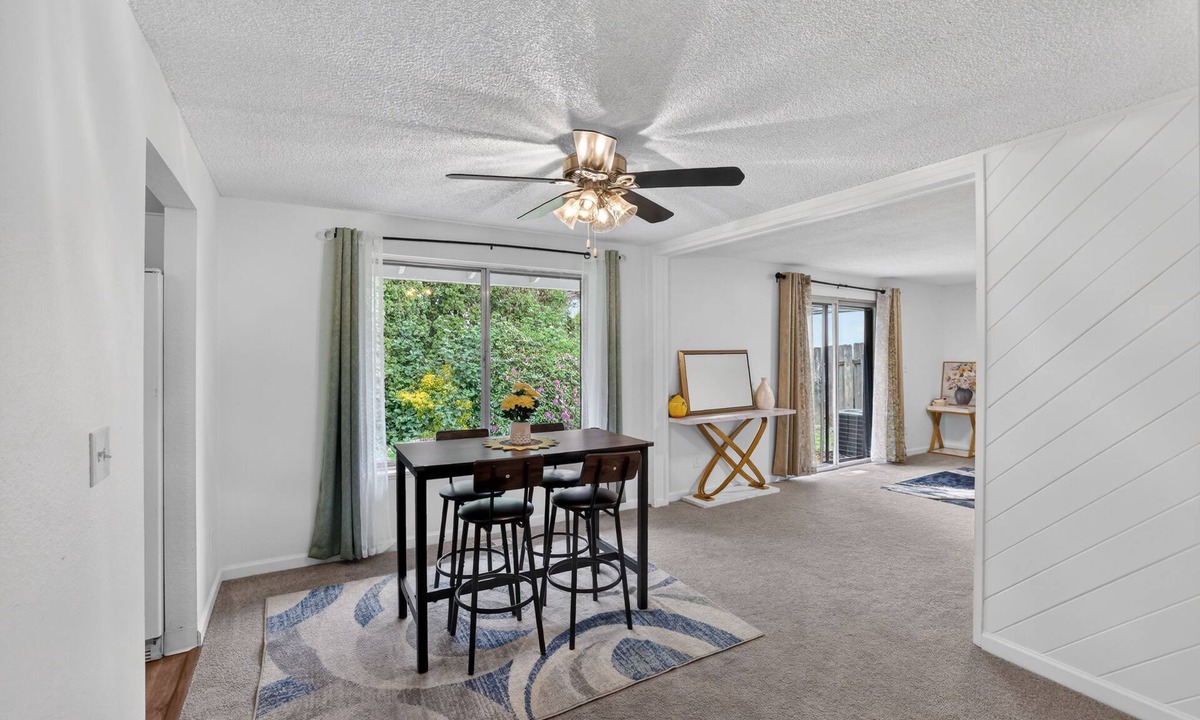 Gresham House | Quiet Gresham Home – Columbia Gorge & Mt Hood
