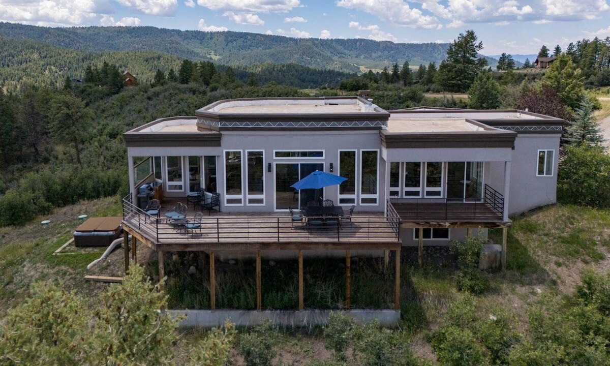 Pagosa Springs House | Remodeled, Hot Tub, Amazing Views, Great Location