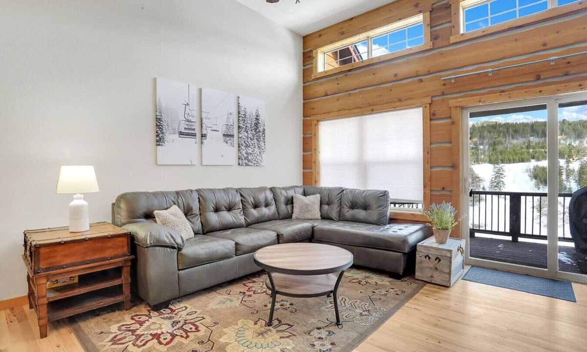Rendezvous House | Rendezvous - Majestic Views|Hike|Bike|Ski