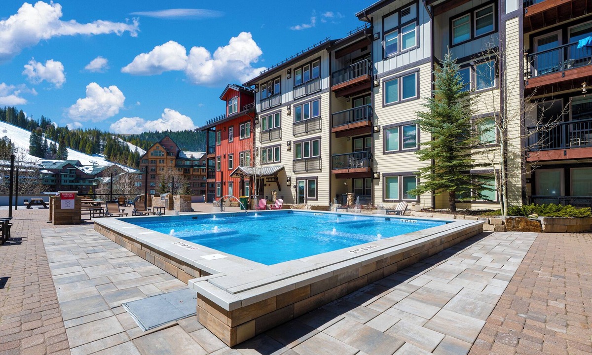 Winter Park Condo | Resort condo steps to lifts w/hot tub access