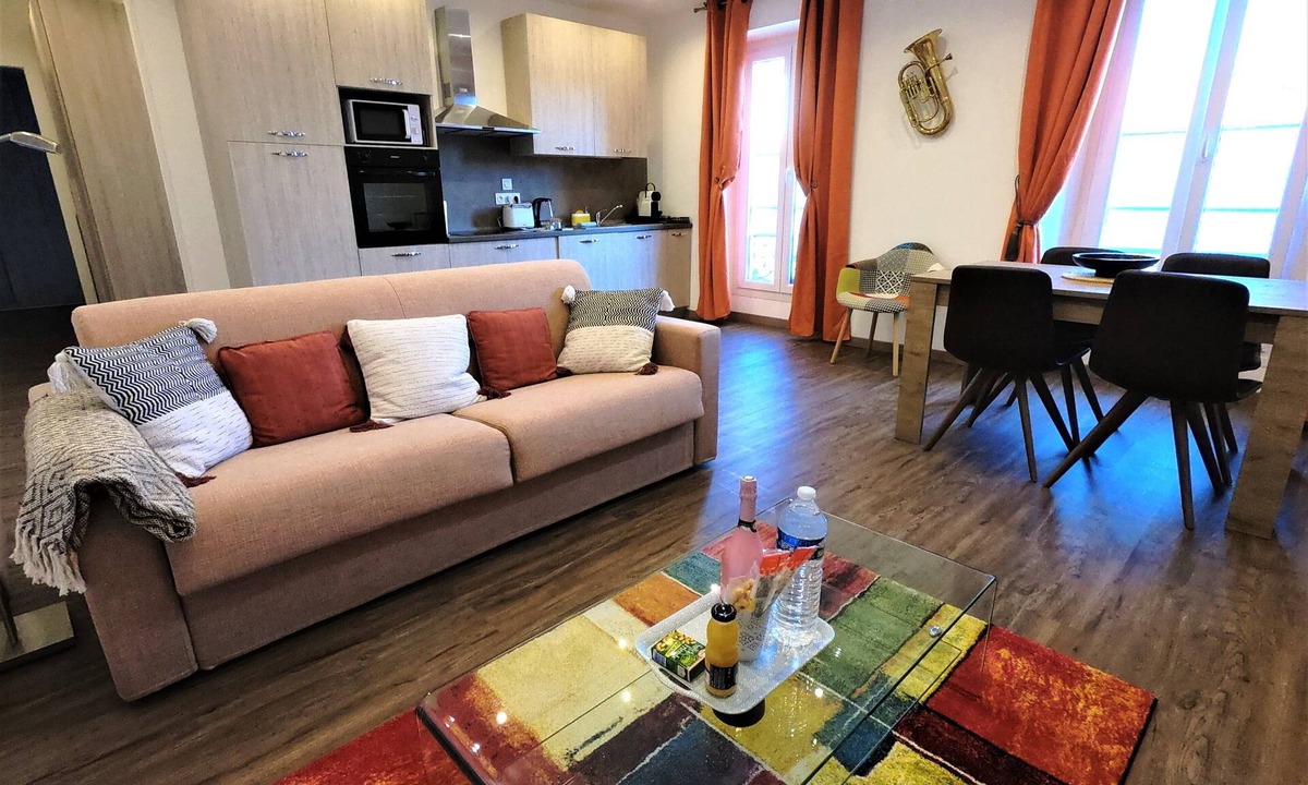 Jean-Medecin Apartment | Rigoletto Massena hyper center, 5 min beaches
