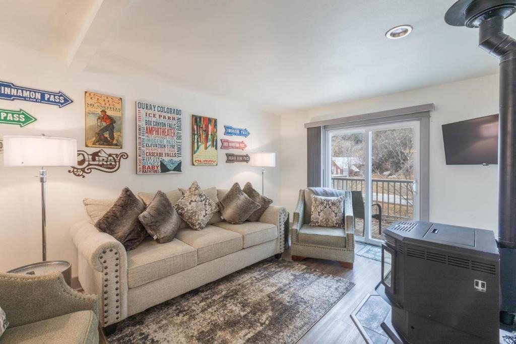 Ouray House | River Park 1254