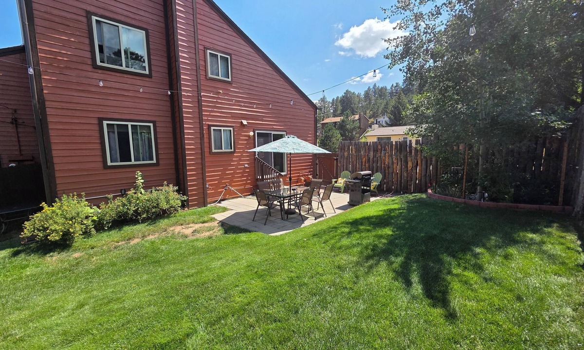 Denver House | "Rocky Mountains Retreat: Skiing, Hiking, Red Rocks, Evergreen lake awaits you "