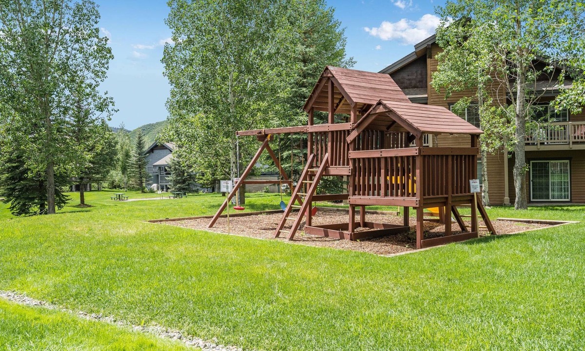 Steamboat Springs Condo | S 1425 2 Bedroom Condo by RedAwning