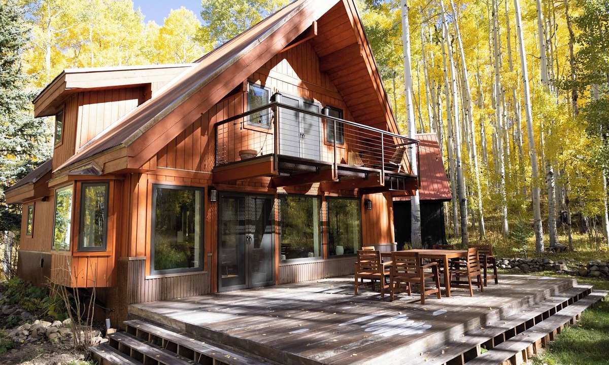 Placerville Cabin | Secluded Cabin on 11 Acres w/Mountain Views! 25 Min to Telluride!