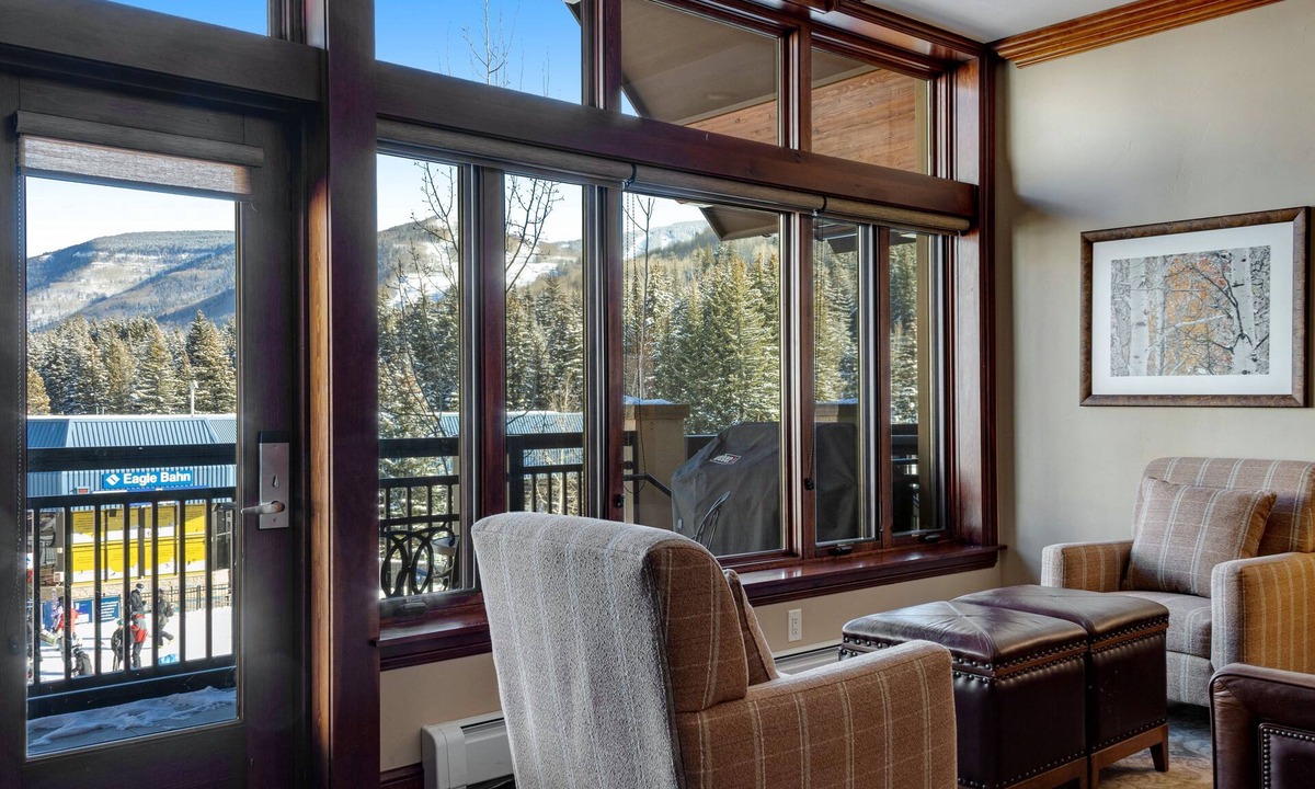 Vail Ski Chalet | Ski-in/out home w/alpine view, fireplace, AC, fast WiFi, shared pool/hot tubs/WD