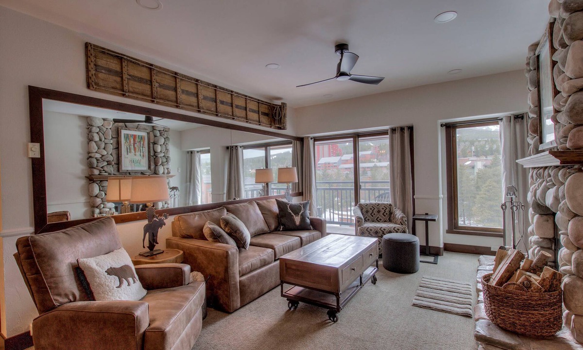 Peak 9 Condo | Ski-in/Ski-Out Penthouse Steps from Main Street