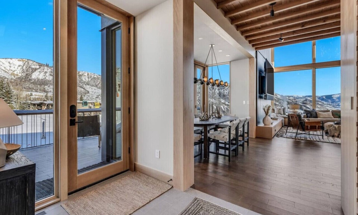 Snowmass Village House | Ski-in/Ski-out Havens Fanny Hill
