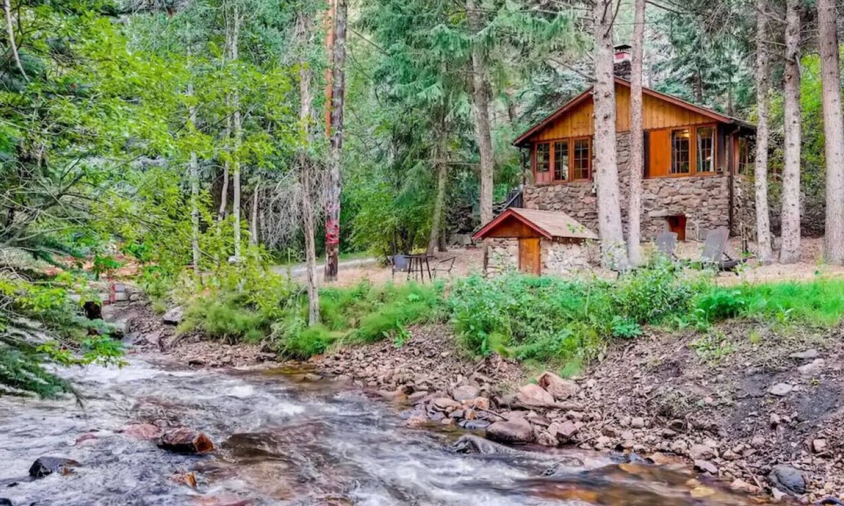 Idaho Springs Cabin | Solace WATERFRONT Work & Play Cabin getaway