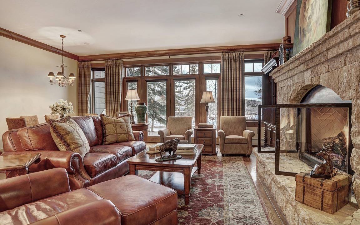 Avon Condo | Spacious 1Br Ski in/Ski Out the Top of Bachelor Gulch!