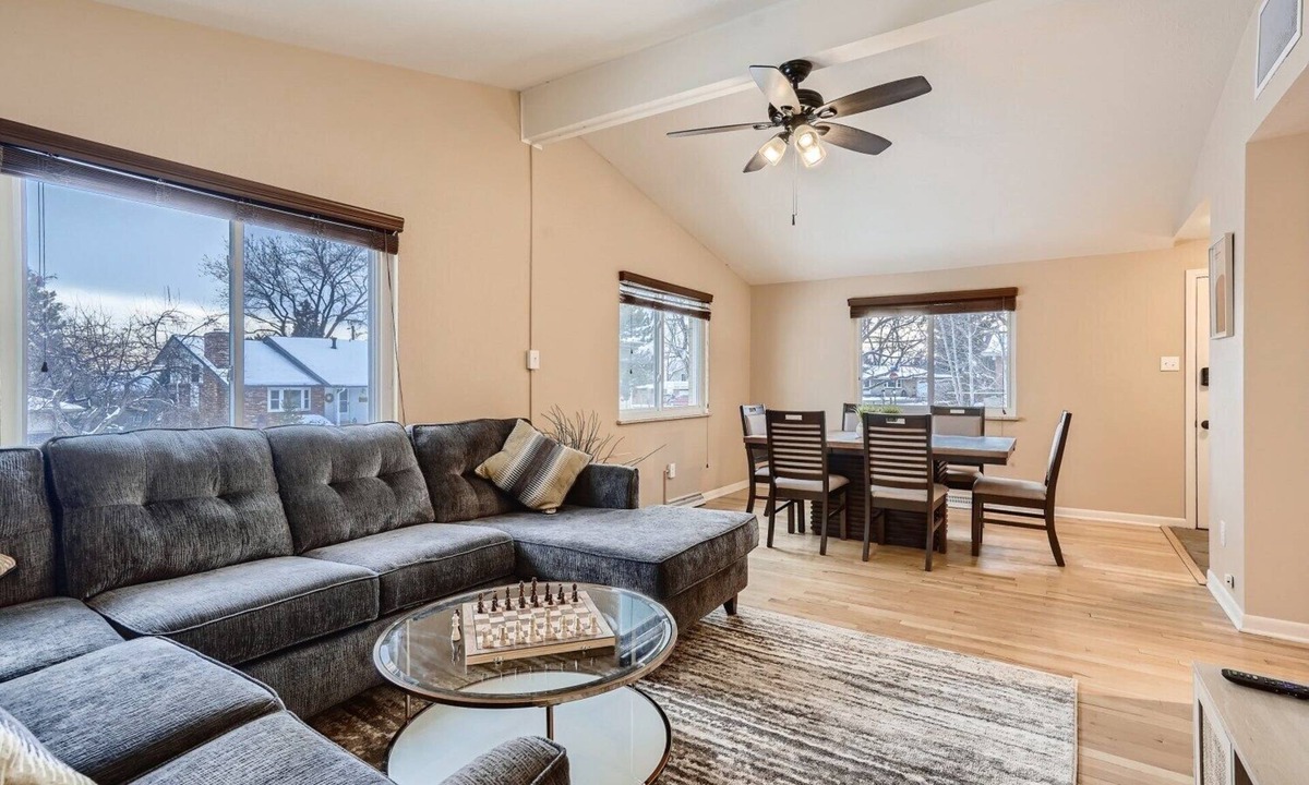 Scenic Heights House | Spacious 6 BD 3 BT 2 KT Retreat | Old Town Arvada