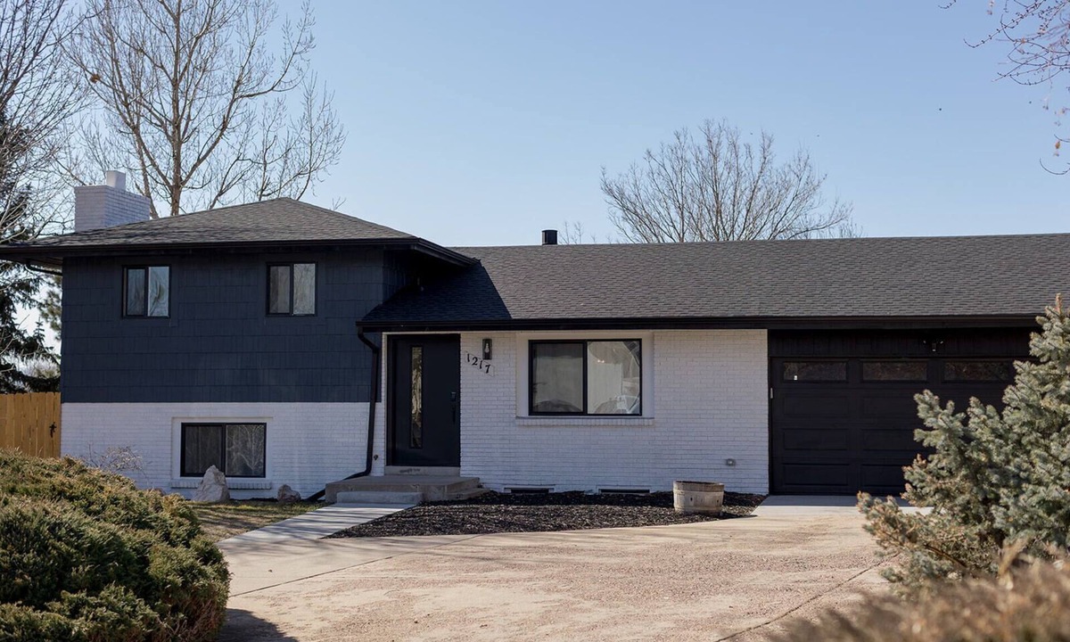 Denver House | Spacious Denver 4BR Home Patio Retreat