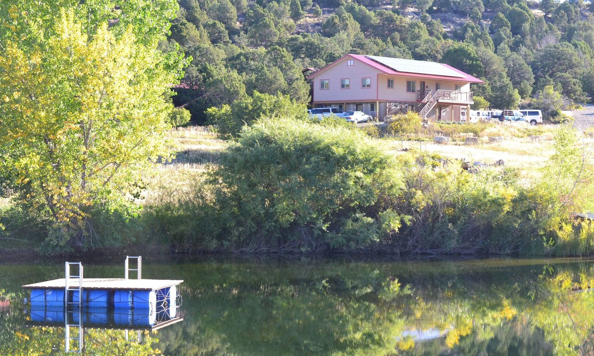 Mancos Apartment | Spacious Loft on 130-acre Scenic Property in Weber Canyon