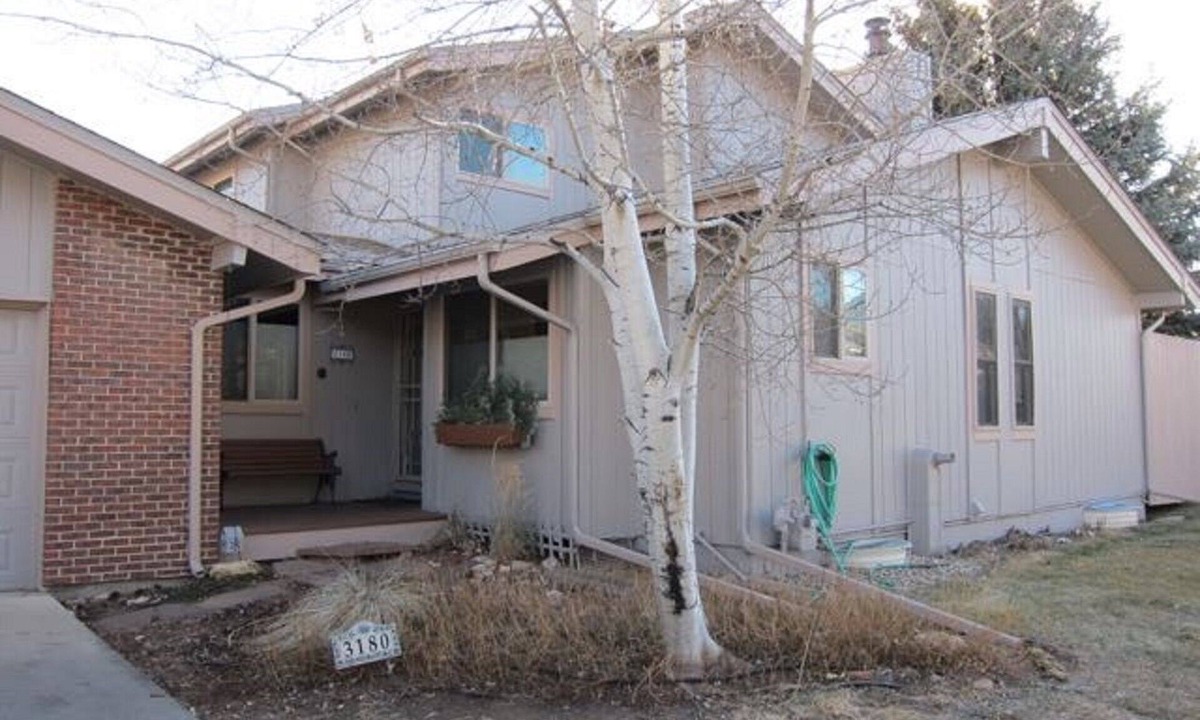 Glenwood Grove - North Iris House | Spacious townhome, centrally located, quiet neighborhood in Boulder, CO