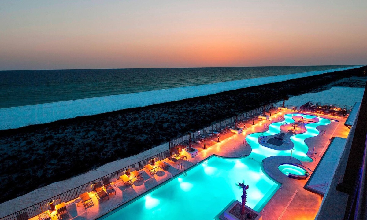 Navarre Beach Hotel | SpringHill Suites by Marriott Navarre Oceanfront
