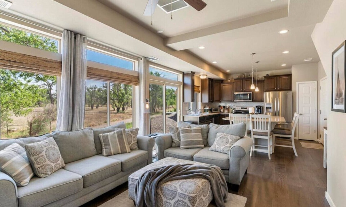 Fountain House | Stylish 3 Bedroom Home with Rooftop Deck