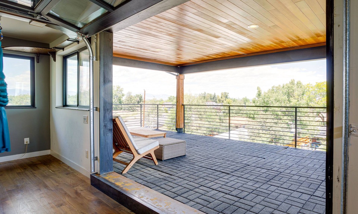 West Highland House | Stylish Denver Home w/Rooftop Deck & Pool Table!