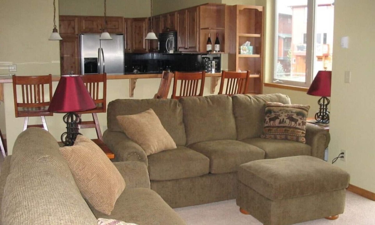 Fraser House | Thanksgiving Just opened up Inquire
