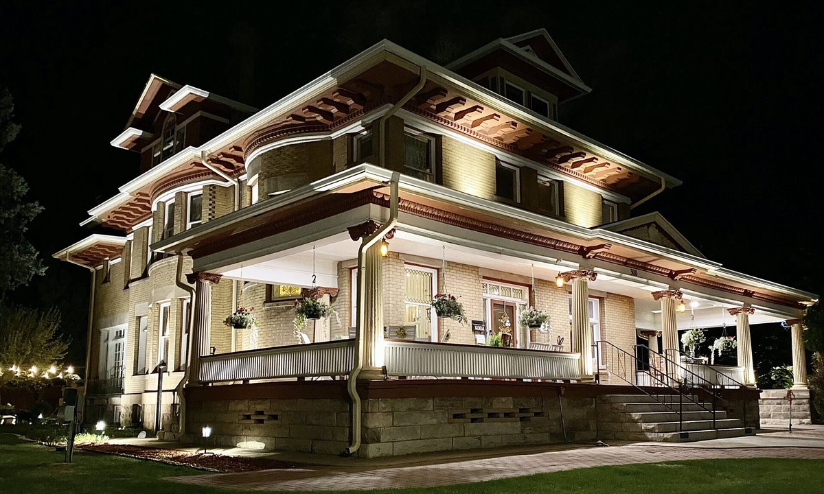 Pueblo Bed & Breakfast | The Abriendo Inn - Goodnight suite