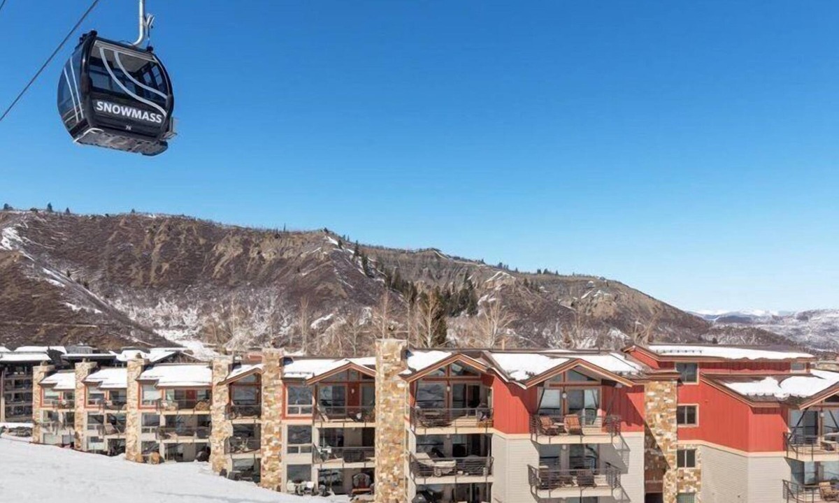 Snowmass Village Resort | The Enclave at Snowmass by Frias