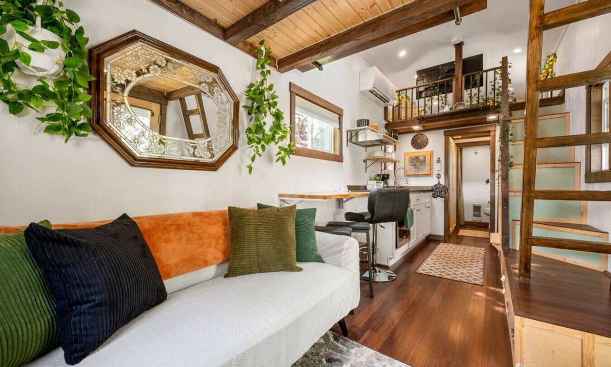 Woodland Park House | The Fern Hollow Retreat