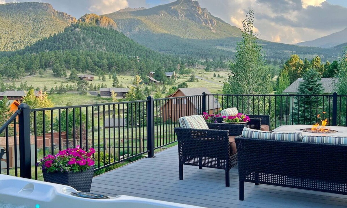 Carriage Hills House | "The Shining" Mountain Retreat #21-ZONE3161