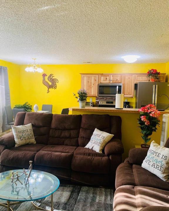 Southeast Colorado Springs Apartment | The Sunset 2-bedroom apartment near COS Airport