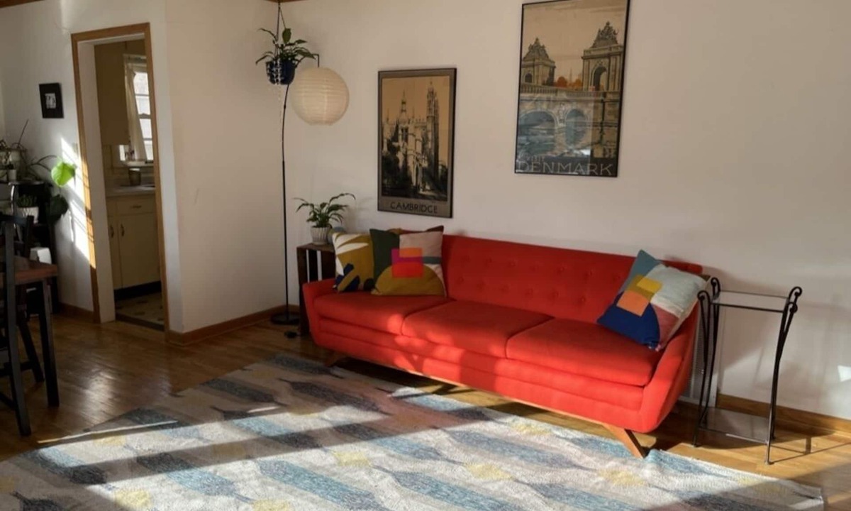 Central Boulder House | The Sunshine Mustard House